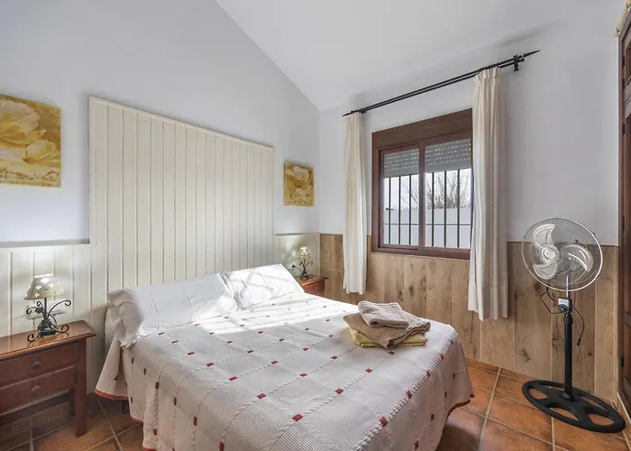 Casa La Raya * Conil De La Frontera